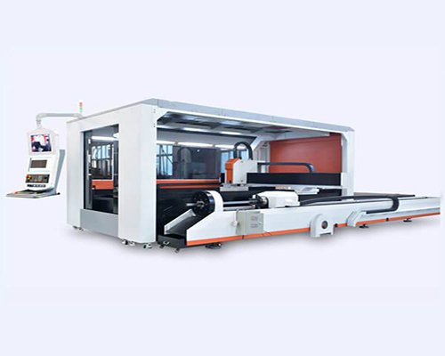 https://www.Xinvic.com/wp-content/uploads/2019/12/Full-Closed-Fiber-Laser-Cutting-Machine.jpg