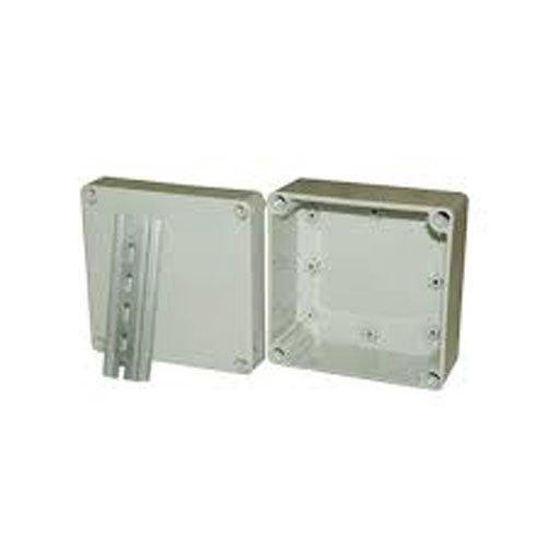 Caja de conexiones para riel DIN