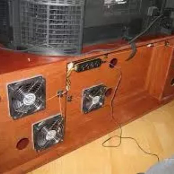 Ventilateurs de refroidissement pour armoires audiovisuelles