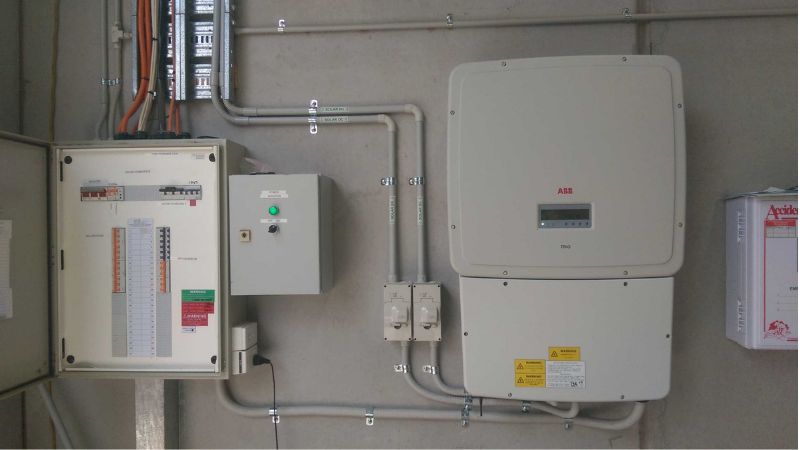 Sakelar Isolator DC