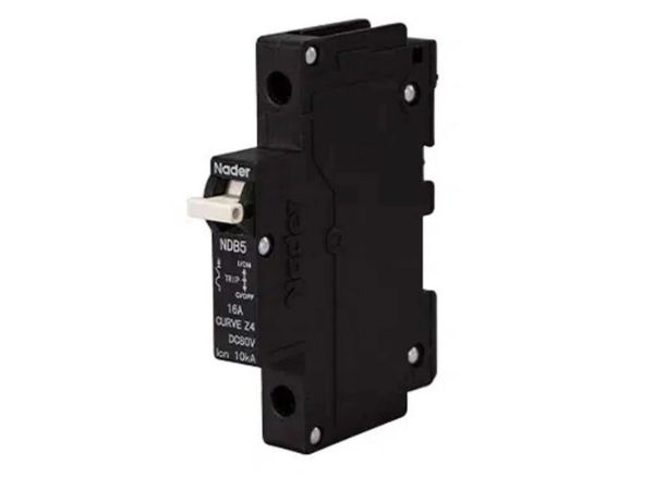 Pemutus sirkuit dc 5 amp