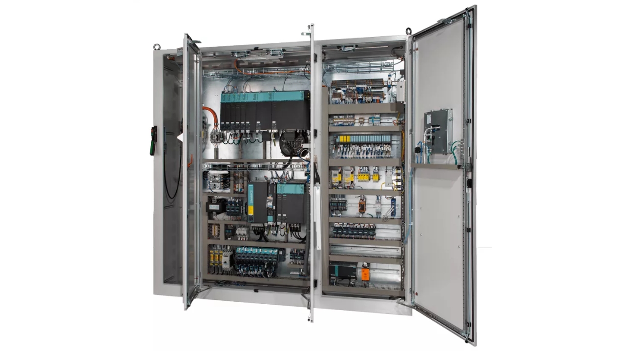 Diferencias clave entre paneles de control eléctrico y cajas eléctricas